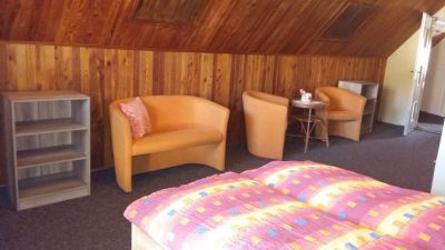 Liptovská chata pri potoku