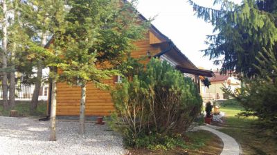 Liptovská chata pri potoku